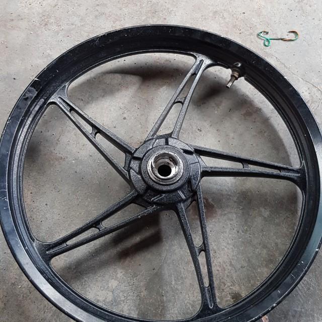 135 Rocker Rim Rim moto 135lc for sell, Motorbikes on Carousell