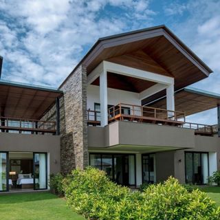 (Category: ) located in . Submitted by thebestofsingapore (Listing ID 277646708, Image 1). Description: .