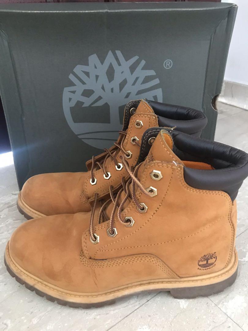 Authentic Timberland Boots (Women's 