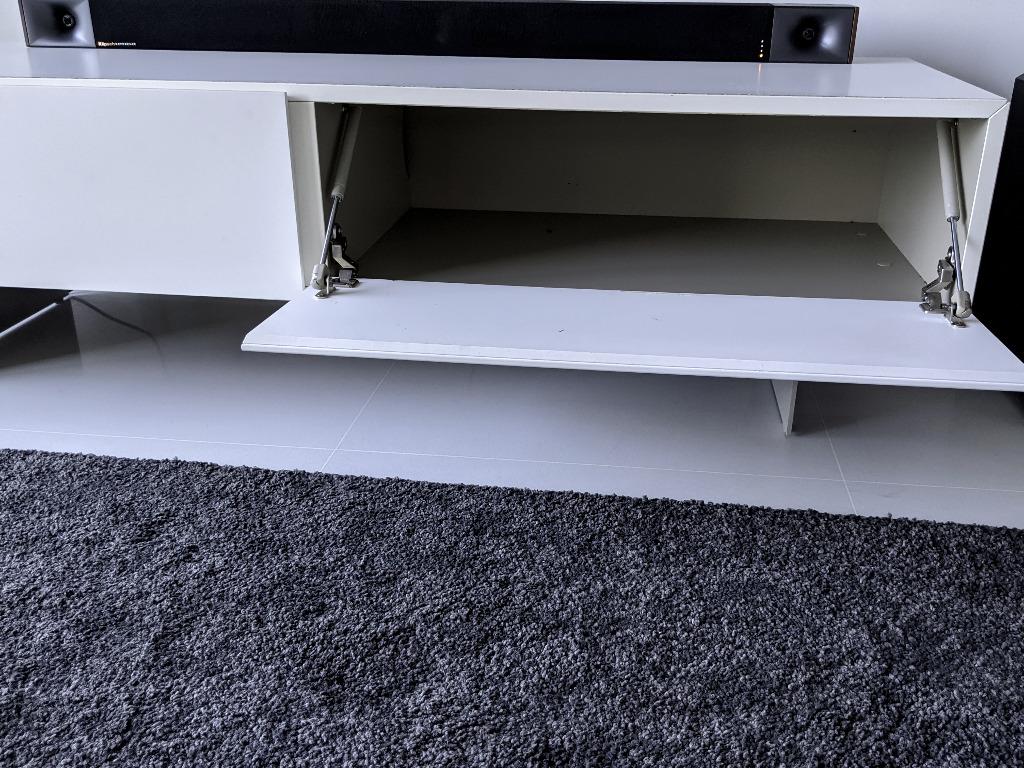 Boconcept clearance tv unit