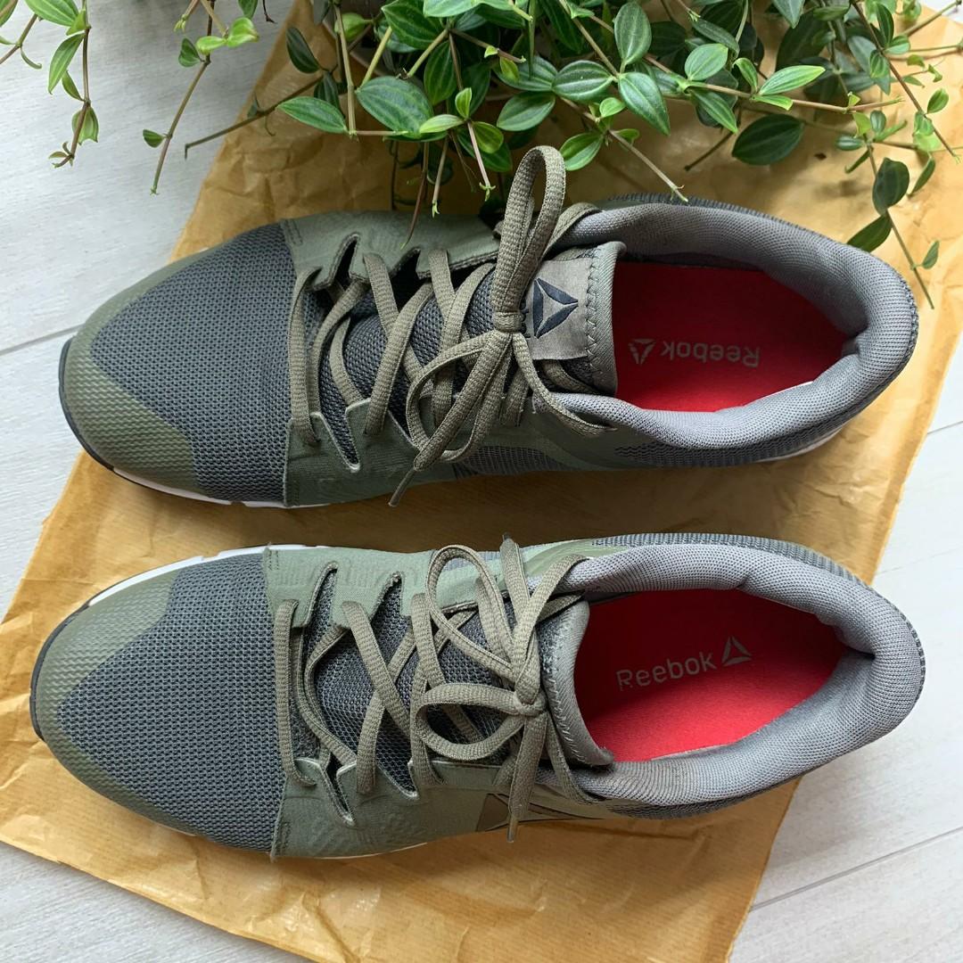 Reebok trainers sale hotsell mens