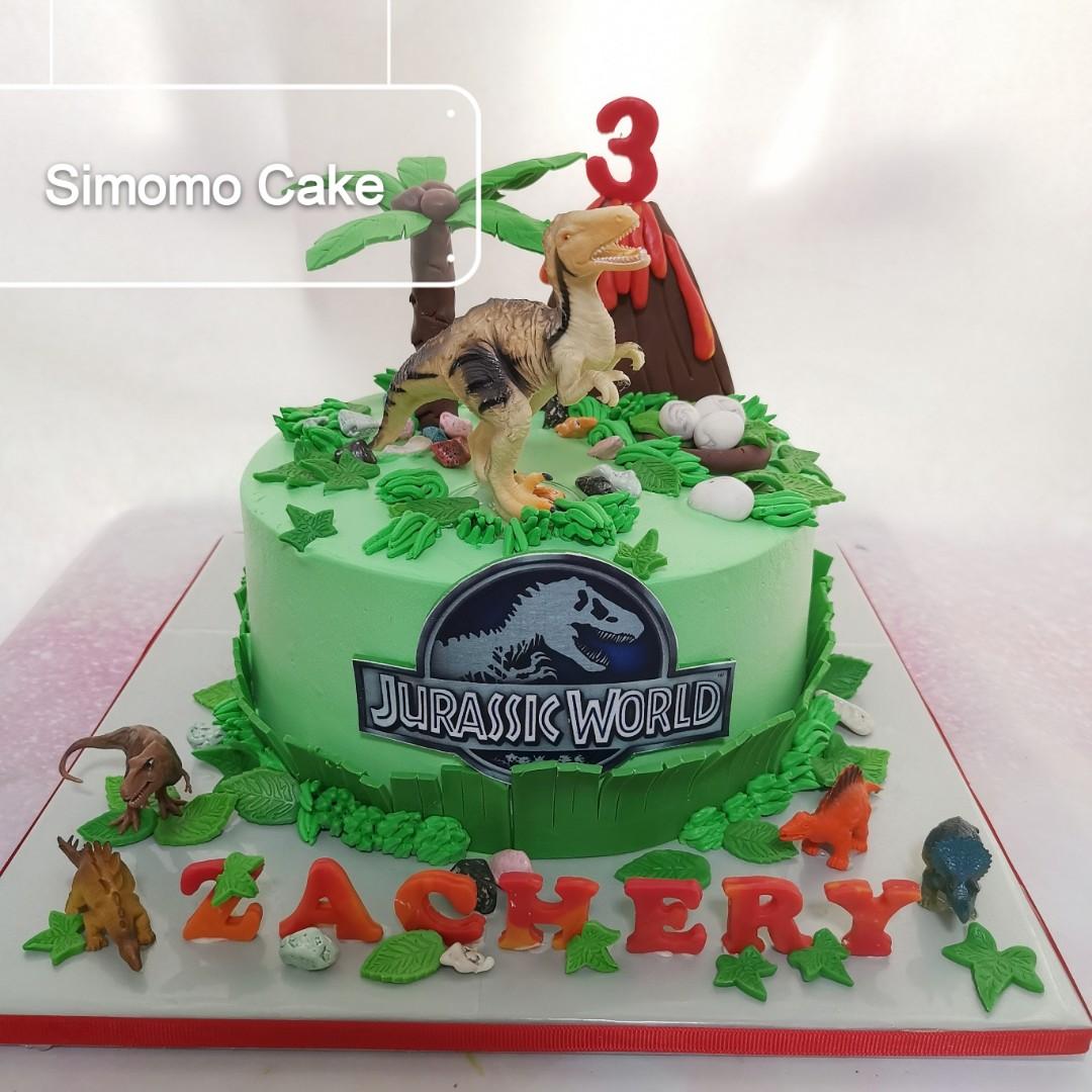 Dinosaur Cake Jurassic Park Cake Jurassic World Cake Free Delivery Food Drinks Baked Goods On Carousell