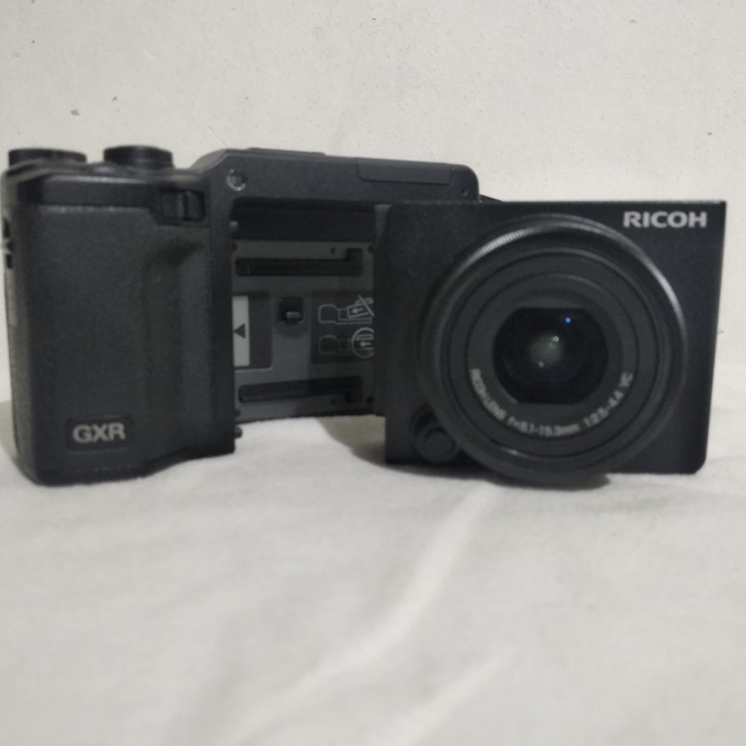 FOR SALE Ricoh GXR S10(dial mode issue) digital point and shoot camera