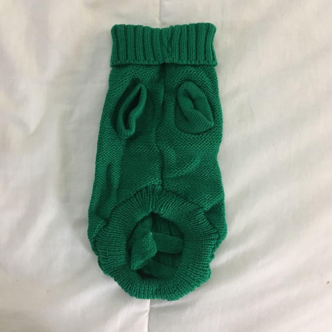 Green knitted pet sweater (Category: Homes & Other Pet Accessories) located in Makati City. Submitted by fielf (Listing ID 277632792, Image 2). Description: Green knitted sweater / shirt for medium sized (even fat) cat/dog. Includes strap for legs (can be hidden) Brand new Helpful tags: Pet clothes Cat clothes Dog clothes.