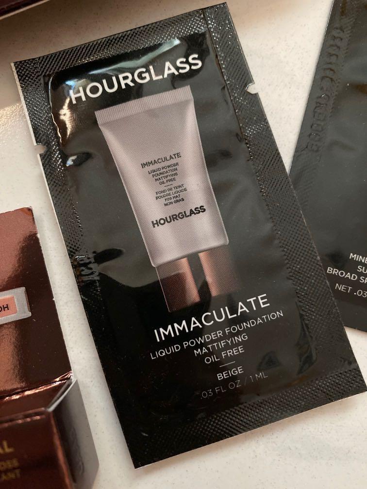 Hourglass samples store