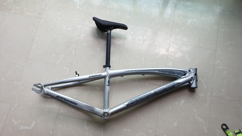 Intense Podium Factory 24 BMX Cruiser Frame w seatpost and saddle