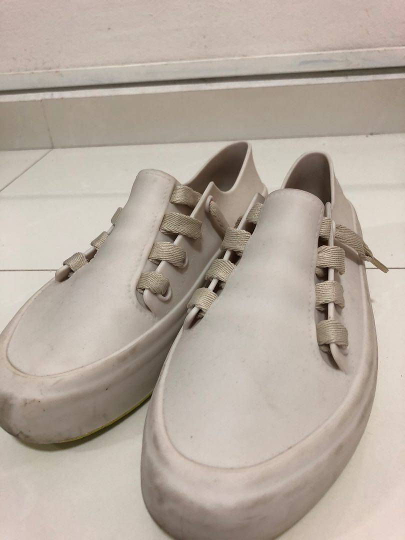 Mel ulitsa sneaker outlet