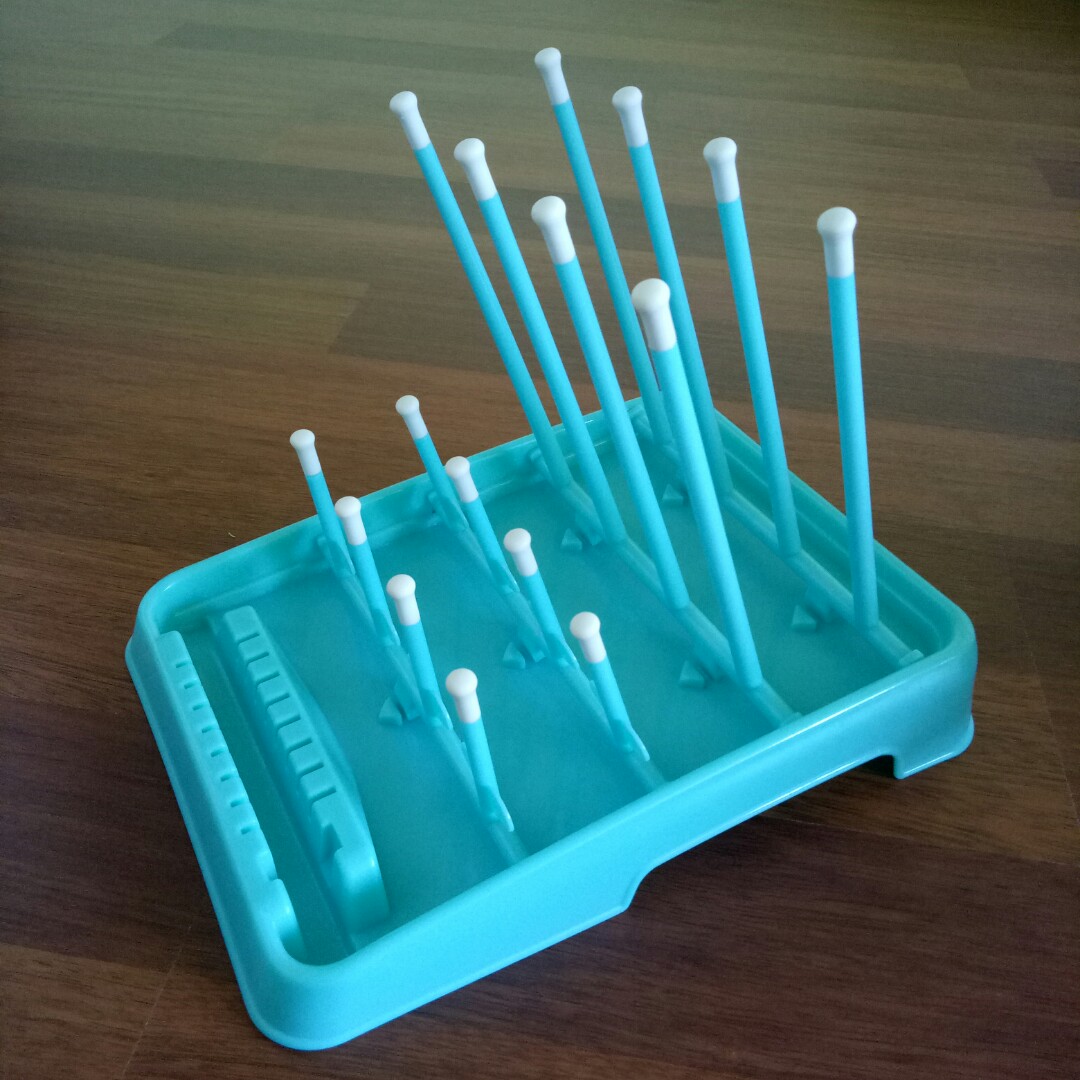 Munchkin Bottle Drying Rack, Babies & Kids, Nursing & Feeding, Weaning