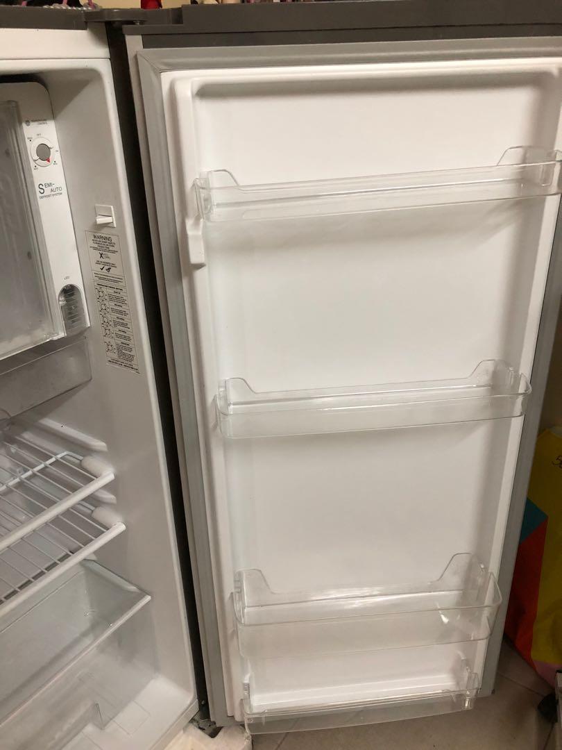 Refrigerator for sale at Php 6,000 only!!! For sale until this Saturday