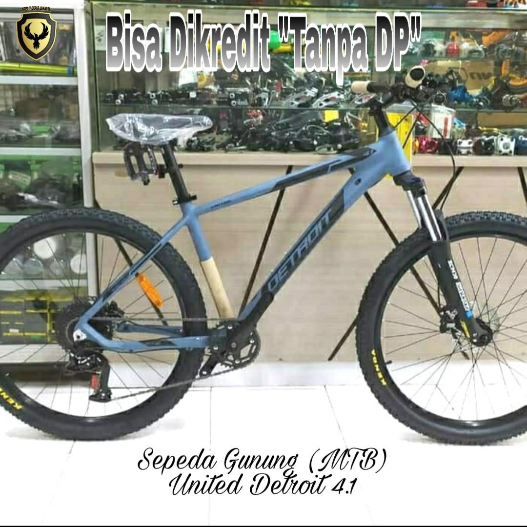 Sepeda Gunung United Detroit 4 1 Kredit Tanpa Dp Area Jakarta Olah Raga Sepeda Di Carousell