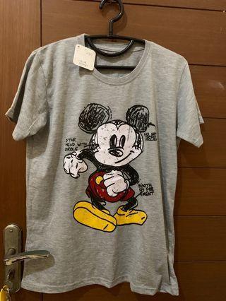 Mickey mouse top