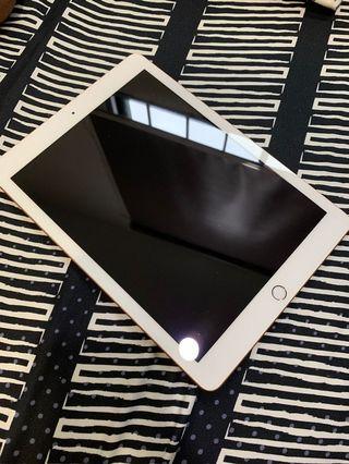 iPad 6th Gen 32gb WiFi Rose Gold