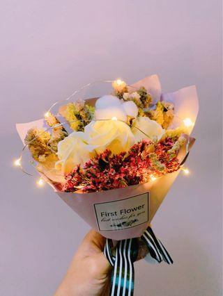 Preserves flower box | Free led fairy lights, gift box , greeting card + paper bag | ready stocks