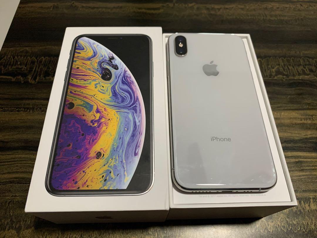 iPhone Xs Silver 64 GB 【本体のみ】 - スマートフォン本体