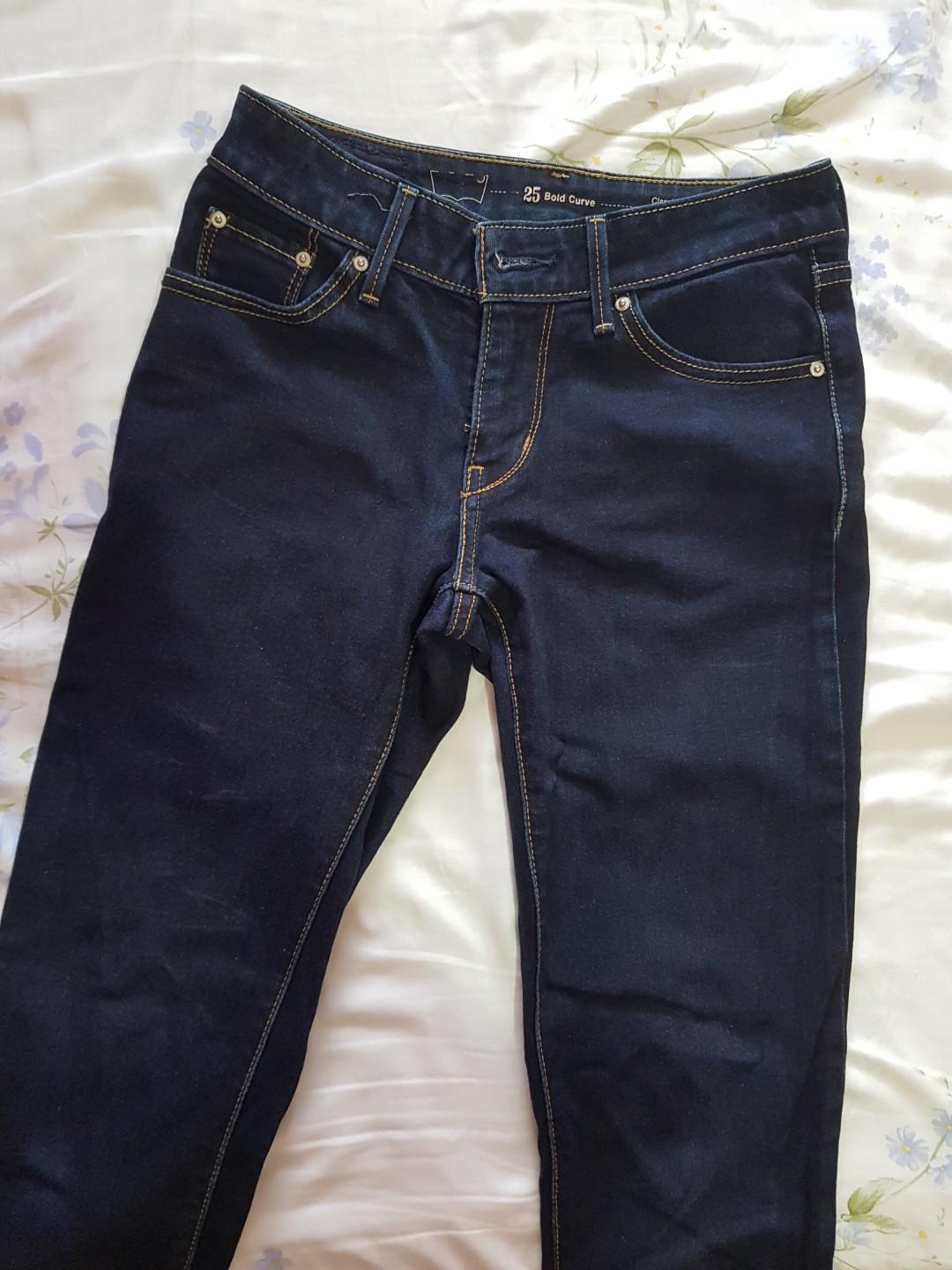 Authentic Levi's Bold Curve Classic Rise (Slim Fit), Women's Fashion,  Bottoms, Jeans & Leggings on Carousell