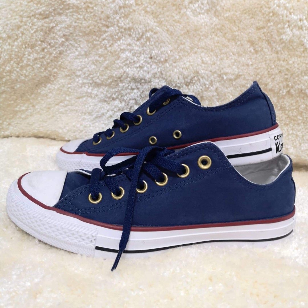 converse chuck taylor navy blue