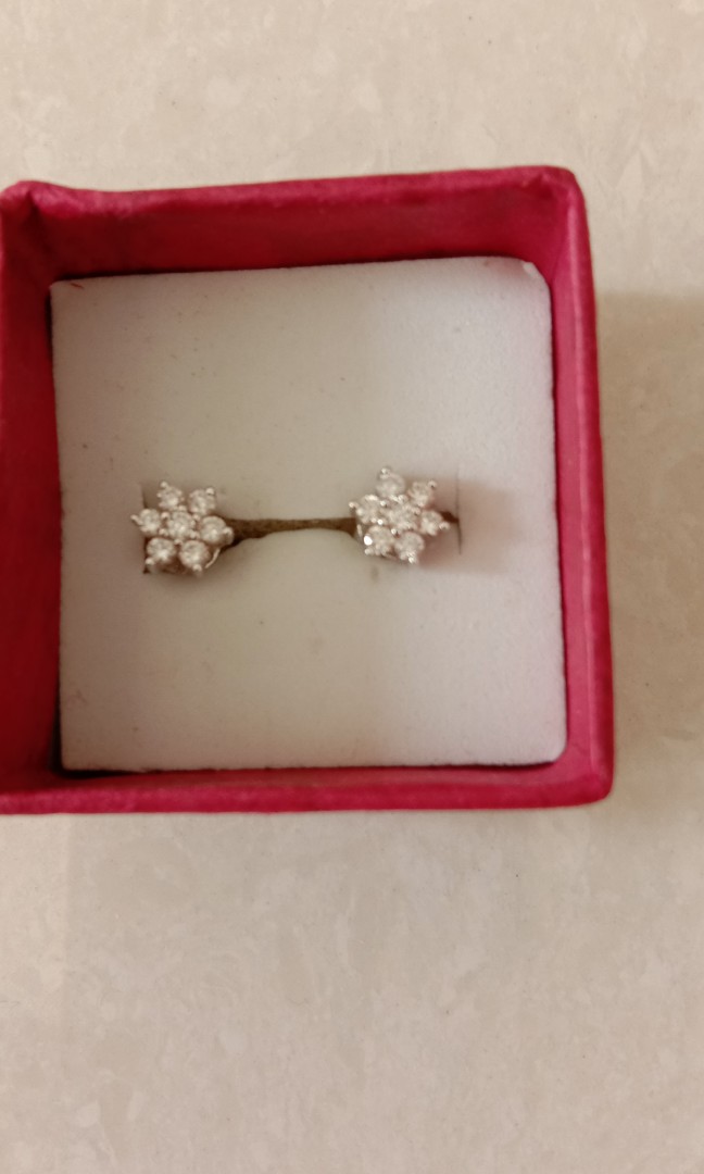 Genuine Goldheart Diamond Earrings
