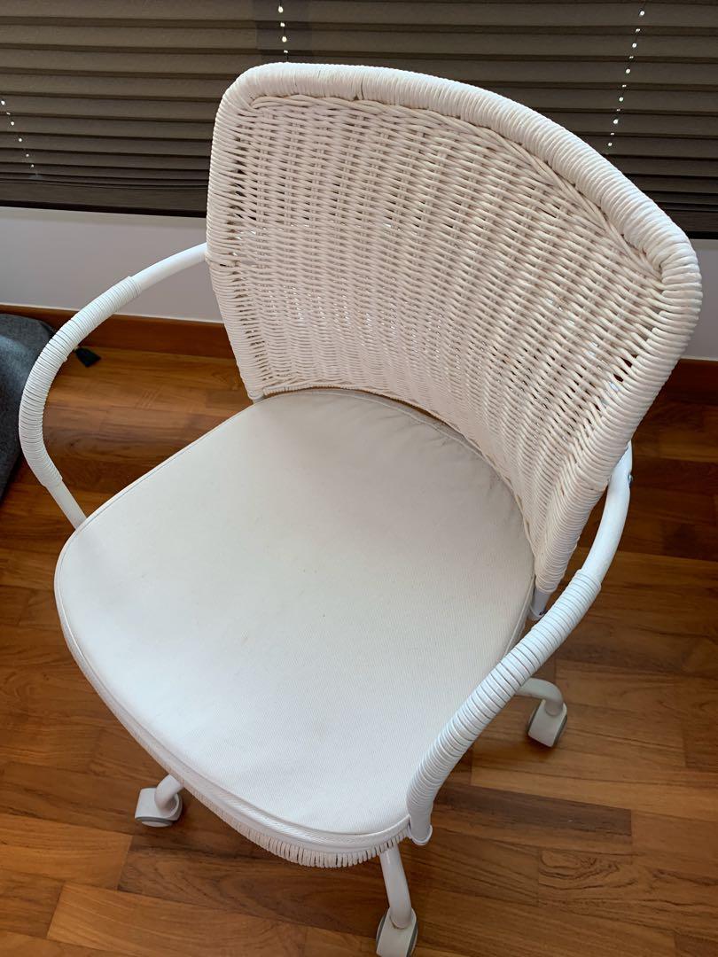 Wicker swivel best sale desk chair