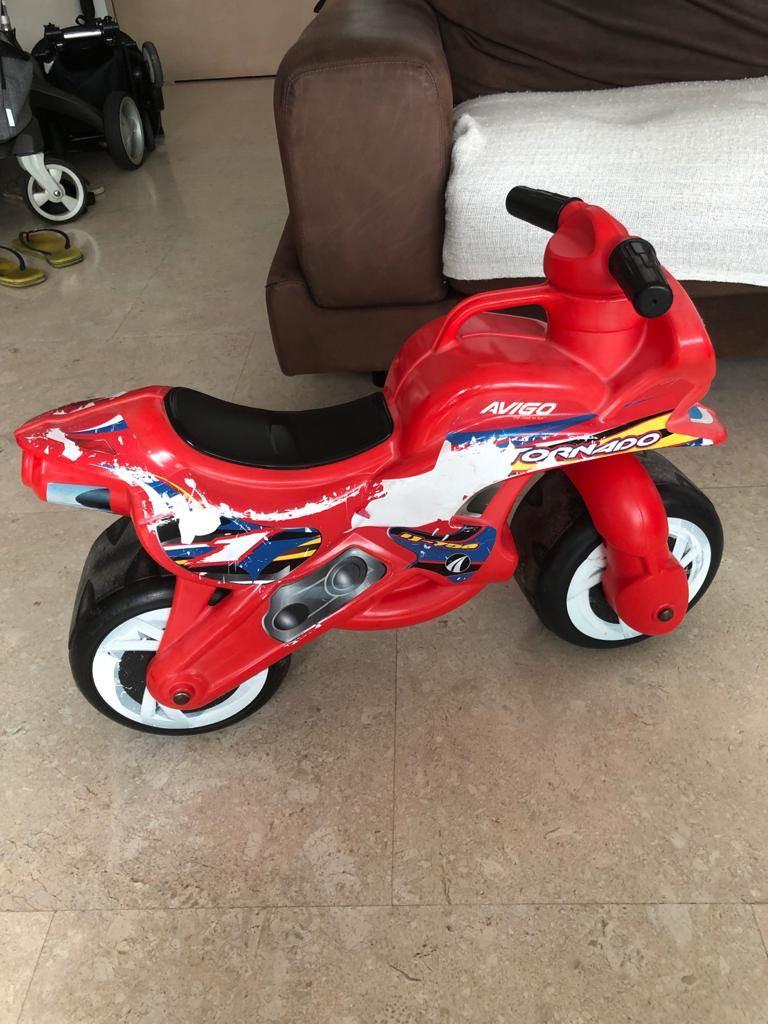 Ride on motorbike for 2 year old hot sale