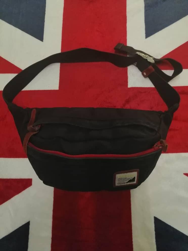 Masterpiece shop waist bag