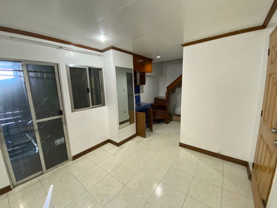 Office/Residential Condo for Rent  along Edsa near GMA7&ABS-CBN (25k)