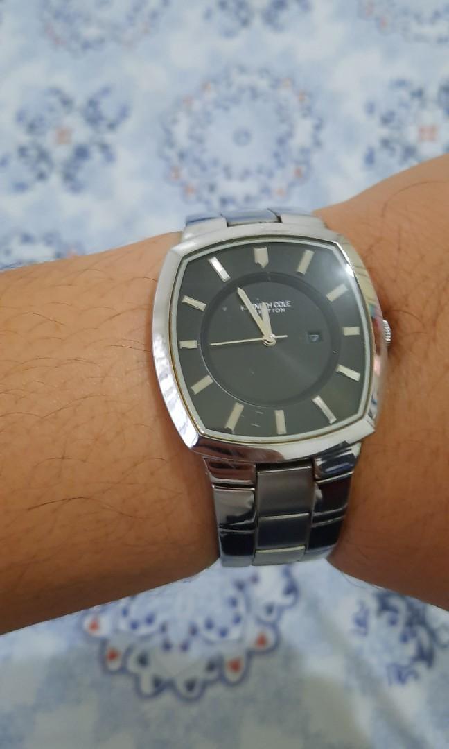 A126 12 kenneth cole