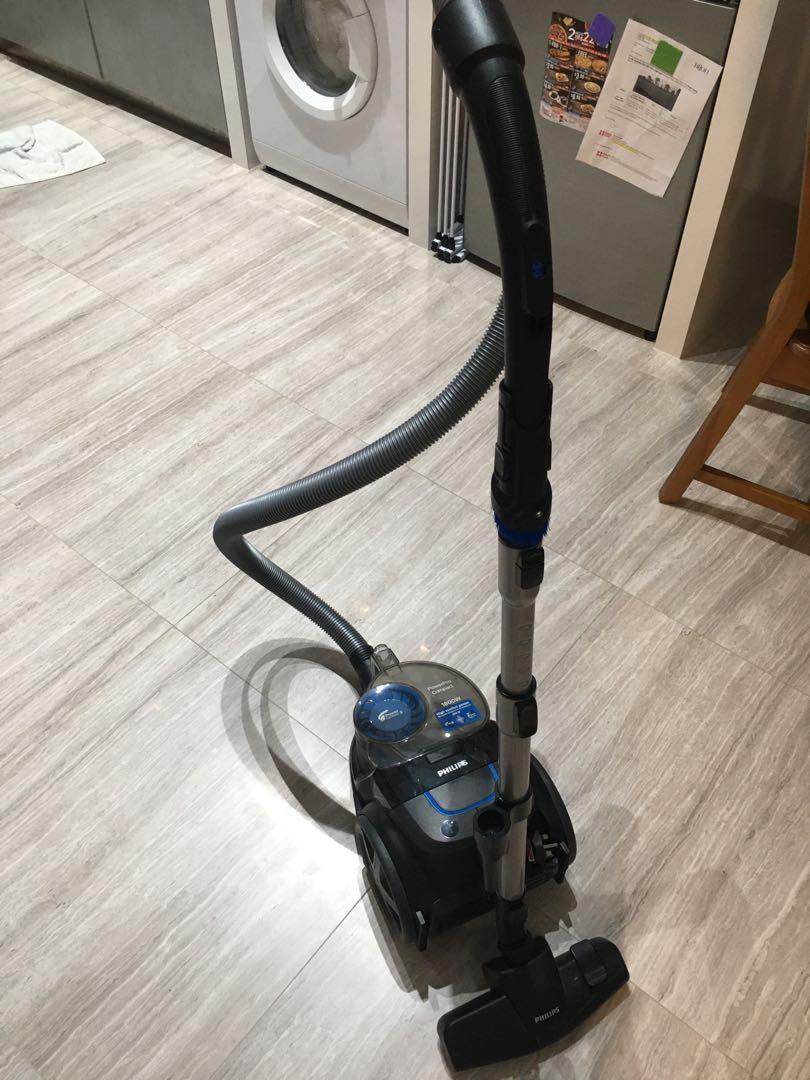 Philips Vacuum Cleaner Power Pro Compact, TV & Home Appliances, Vacuum