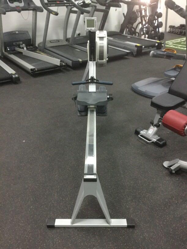 Rower model E PM4, commercial, Sports Equipment, Exercise & Fitness ...