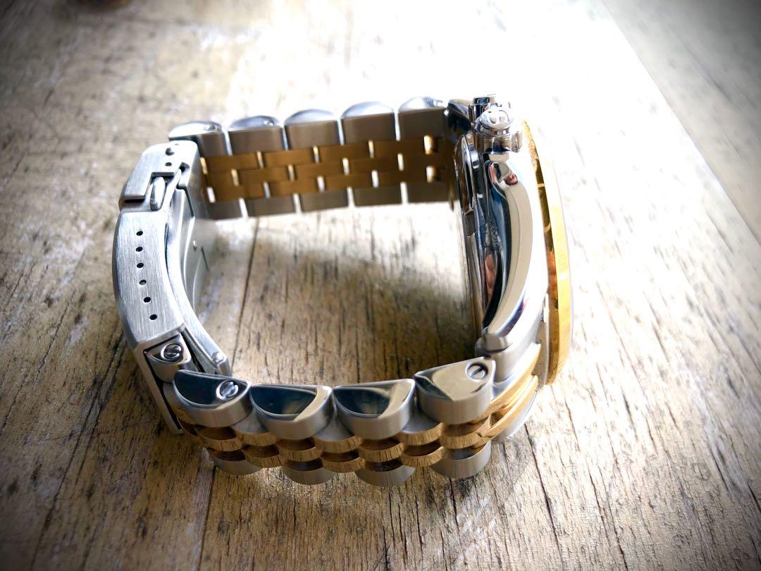 Seiko Alpinist Green with 2 tone strapcode jubilee bracelet, Mobile