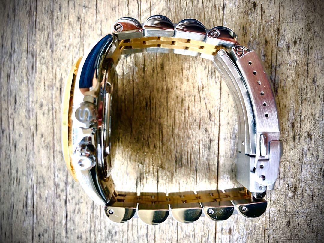 Seiko Alpinist Green with 2 tone strapcode jubilee bracelet, Mobile