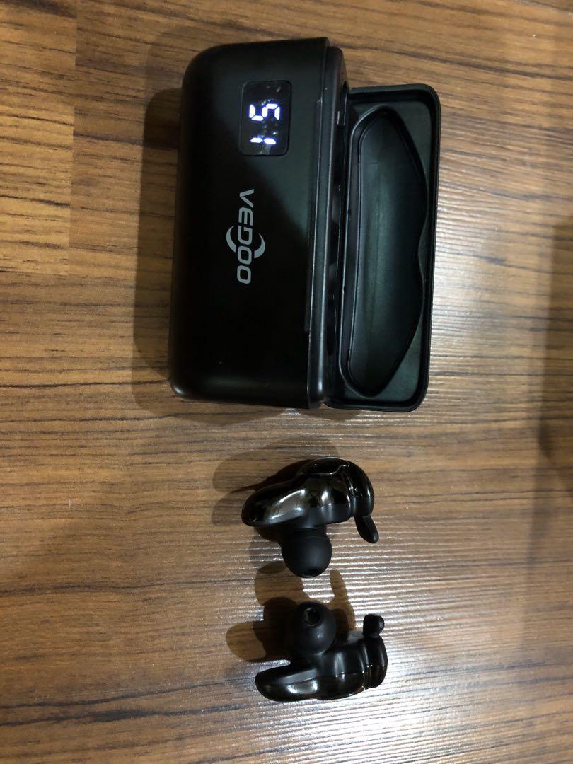 Vedoo Wireless Earbuds Bluetooth 5.0 Sport Headphone Super Comfortable to Wear Ergonomic Design Crystal Clear Sound Bass