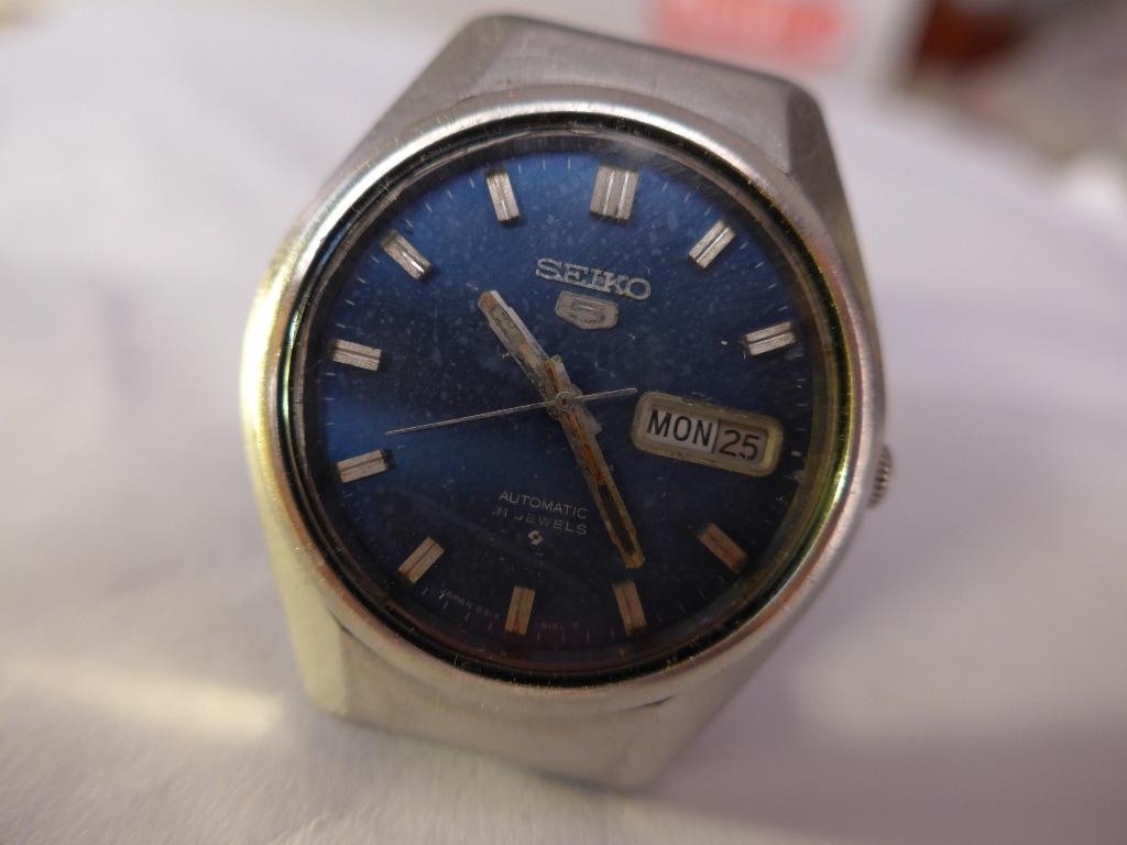 Vintage seiko automatic 17 jewels hotsell