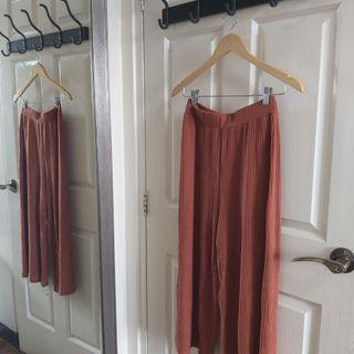 Forever 21 wide leg rust culottes
