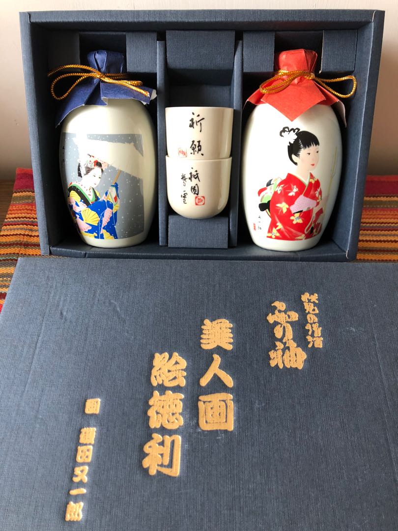 京都伏見之清酒酒具套裝 美人圖繪德利kyoto Sake Set 連酒with Sake Homesafe 嘢食 嘢飲 酒精類飲品 Carousell