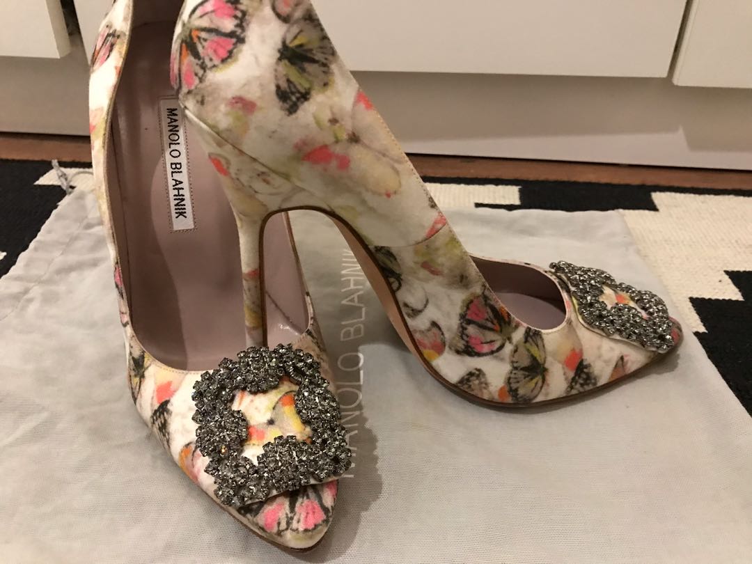 AUTHENTIC #greatasgifts Manolo Blahnik 115mm Hangisi Satin Stiletto Pump in  Butterfly