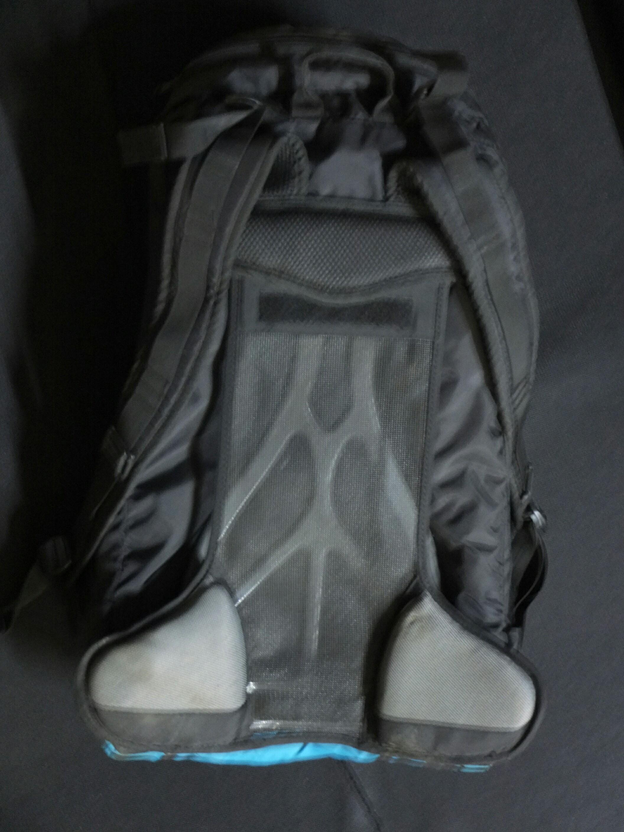 Bobcat Ultralite Framepack (Category: Backpacks) located in Quezon City. Submitted by angeleye7.authentic.source (Listing ID 278071452, Image 2). Description: .