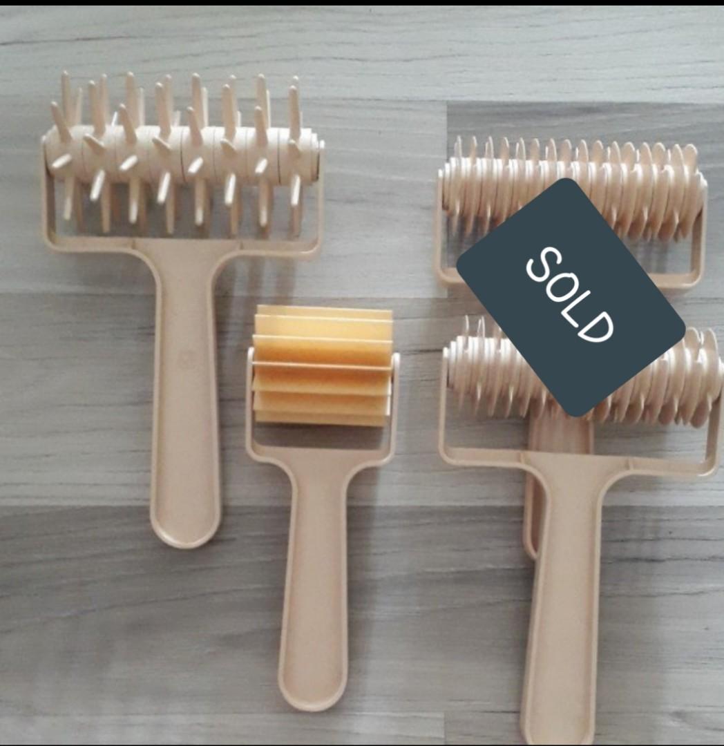 Cutting rollers (Category: Other Kitchen Appliances) located in Singapore. Submitted by tobeflower (Listing ID 144960626, Image 1). Description: Roller docker, cutting roller and 2 lattice cutting rollers. Never been used. All for $30. Pick-up at Toa Payoh East..