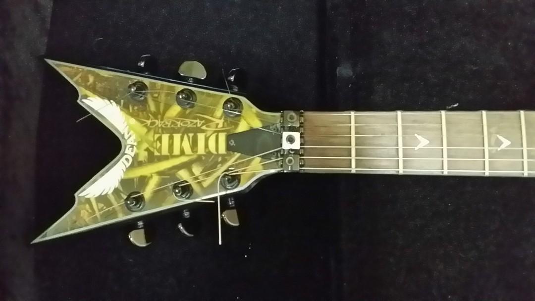 Dean Dimebag Razorback Shards, Hobbies & Toys, Music & Media, Musical ...