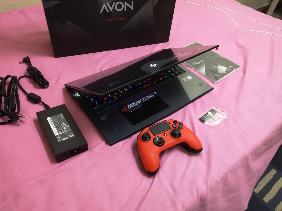 Digital Storm i7 9750H RTX 2070 8GB 512GB SSD 16GB RAM 144Hz Mechanical Keyboard, Computers