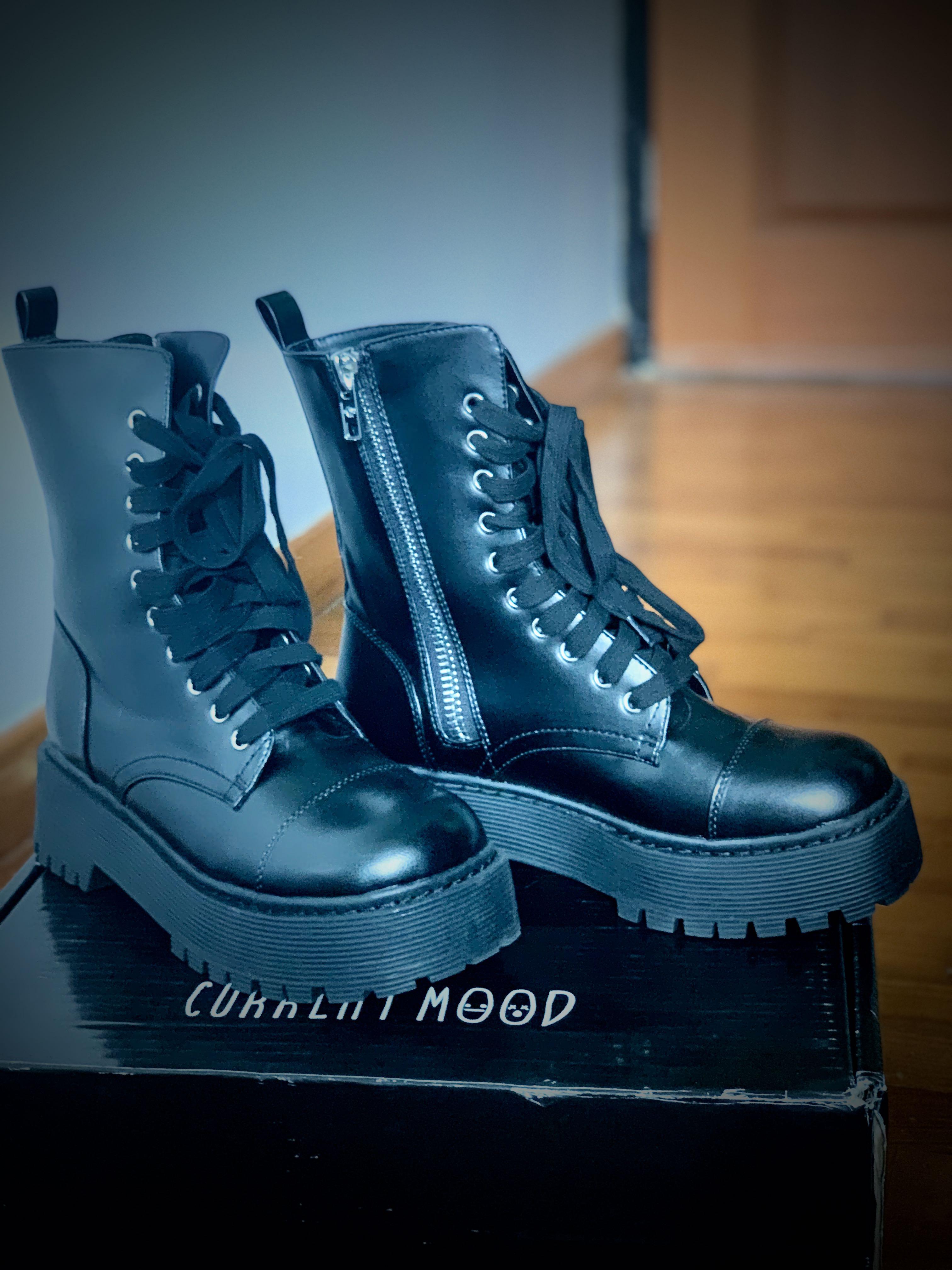 Current mood combat outlet boots