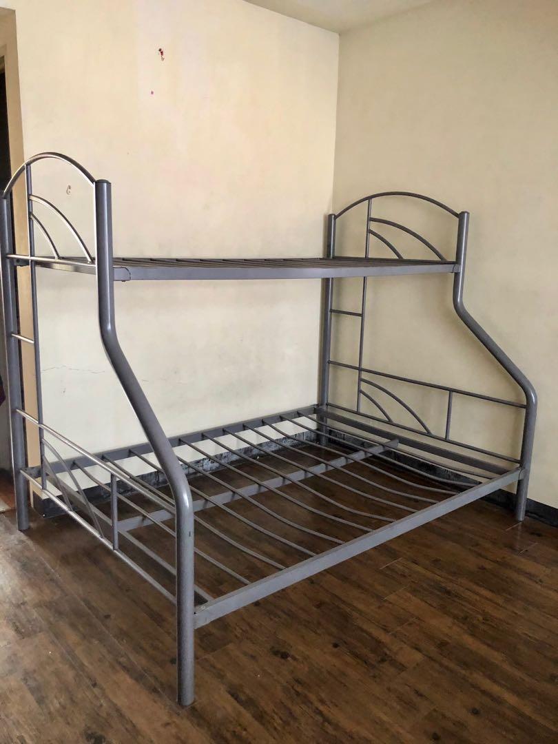 Double Deck Queen Size, Furniture & Home Living, Furniture, Bed Frames