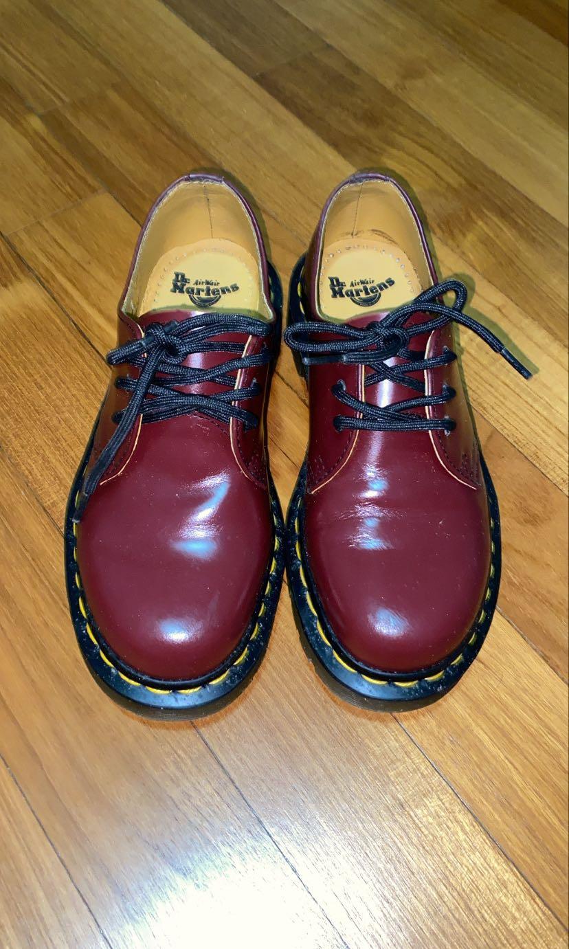 Martens cherry online