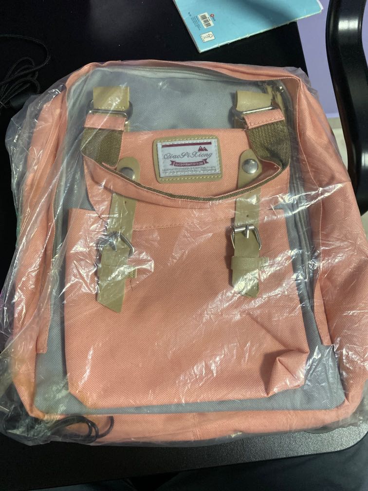 Doughnut backpack fake store