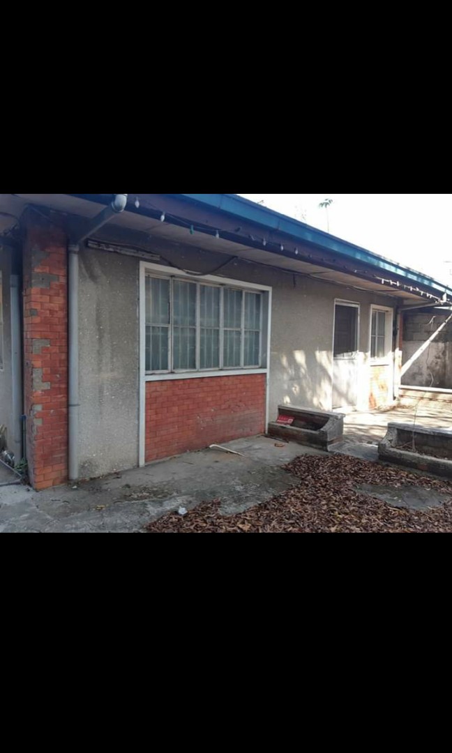 (Category: ) located in . Submitted by mairich (Listing ID 278085596, Image 1). Description: .