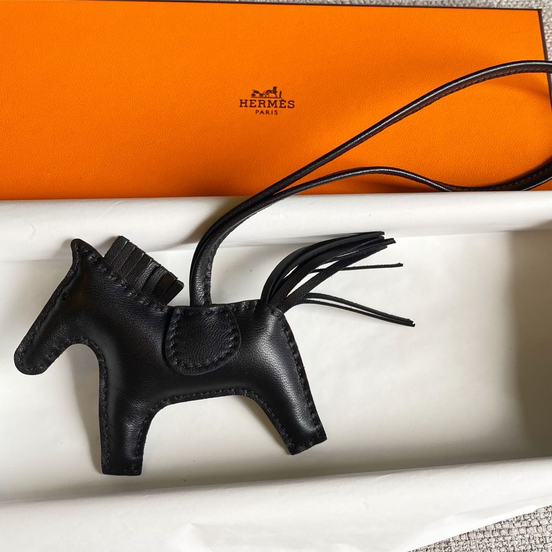 Hermes So black Rodeo PM, Luxury, Accessories on Carousell