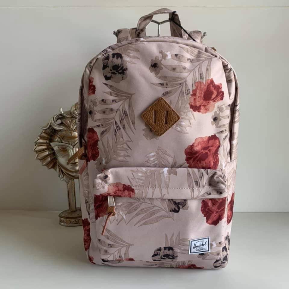 Herschel backpack girl hot sale