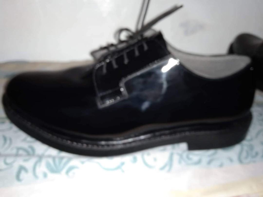 La on sale cruiser shoes