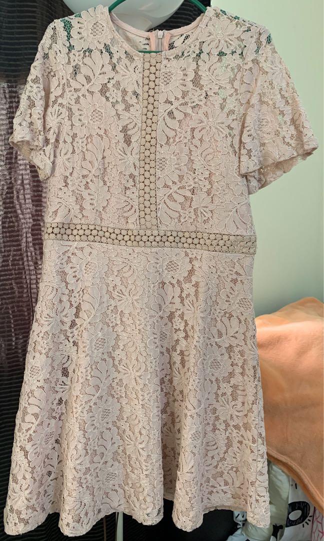 Lace dresses for sale
