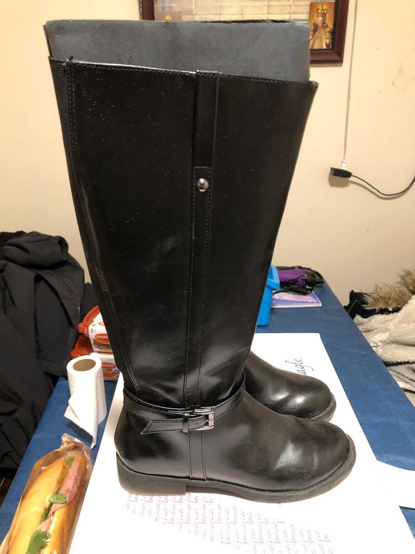 American eagle ladies boots Women s Fashion Shoes on Carousell