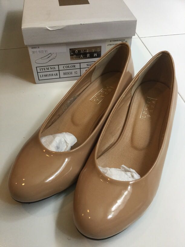 tan womens pumps